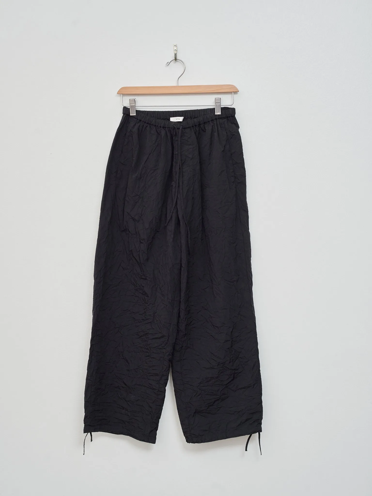 Catch Washer Nylon Over Pants - Black