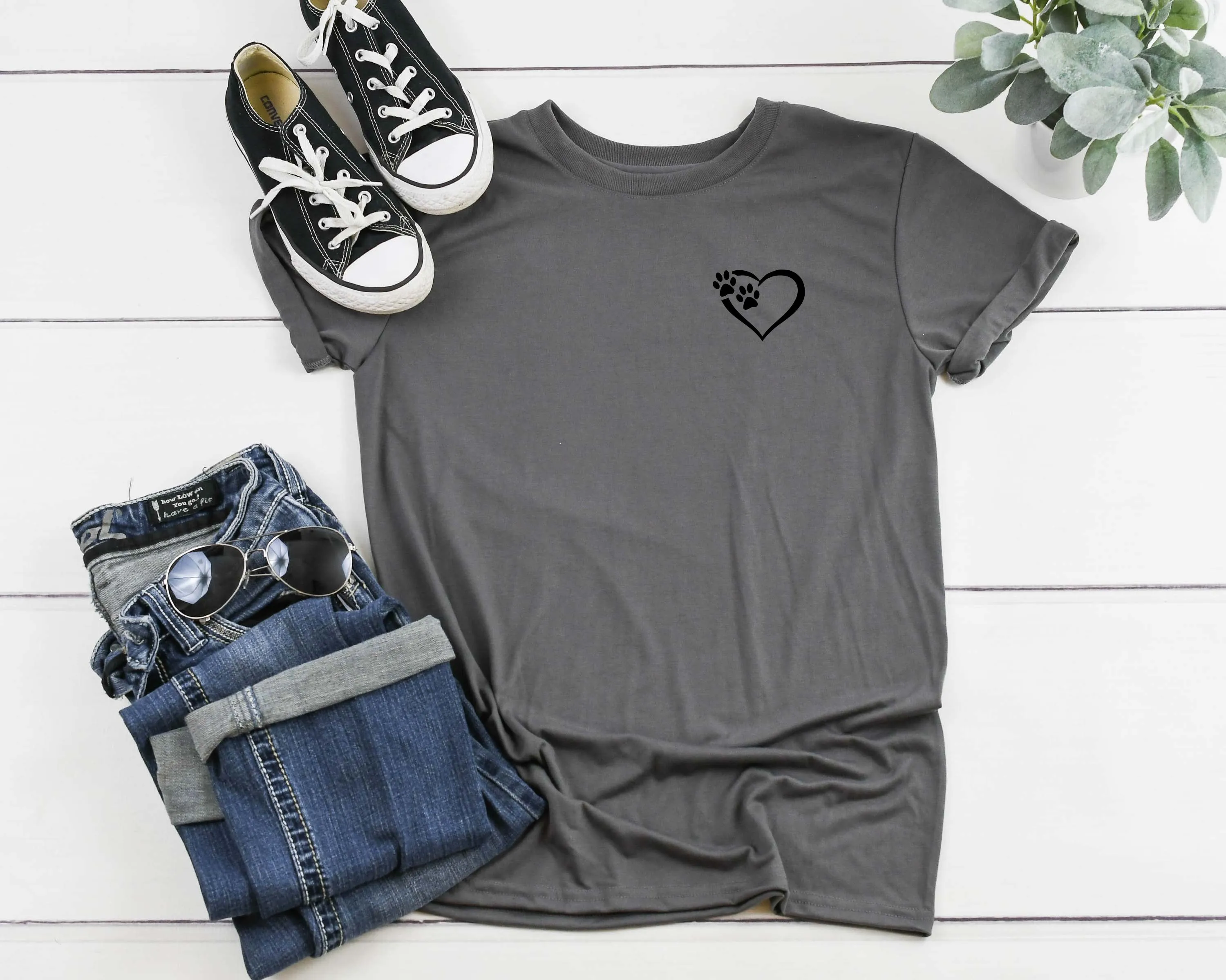 Heart and Paws T-Shirt - Soft Organic Cotton