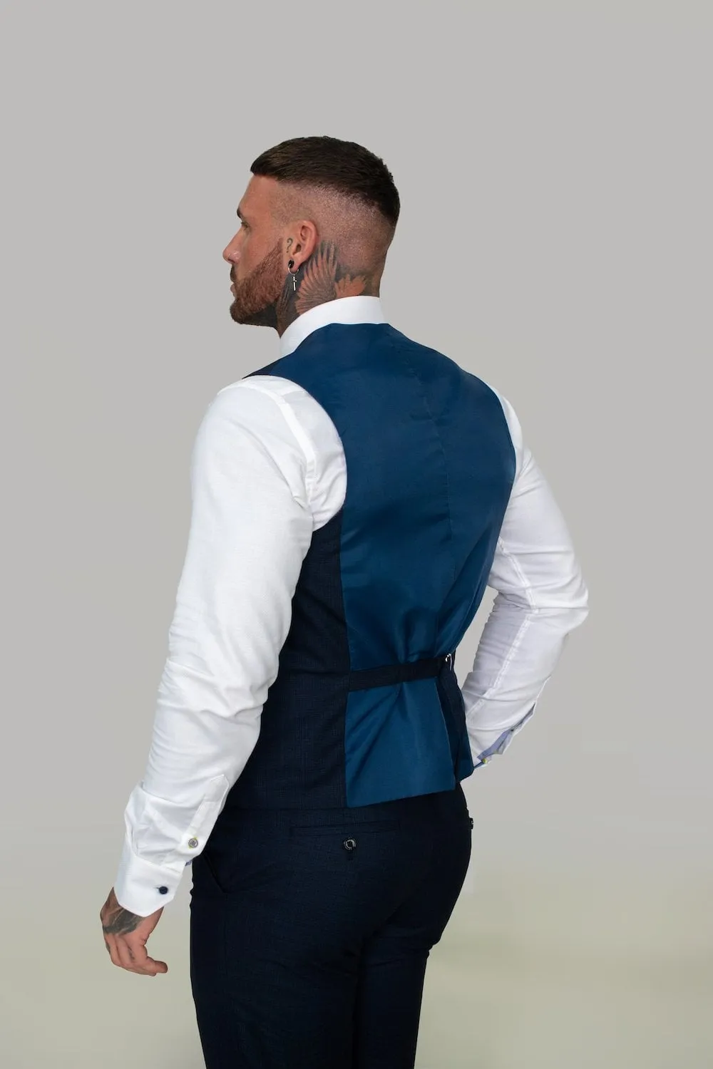 HOUSE OF CAVANI Seeba Waistcoat - Navy Blue