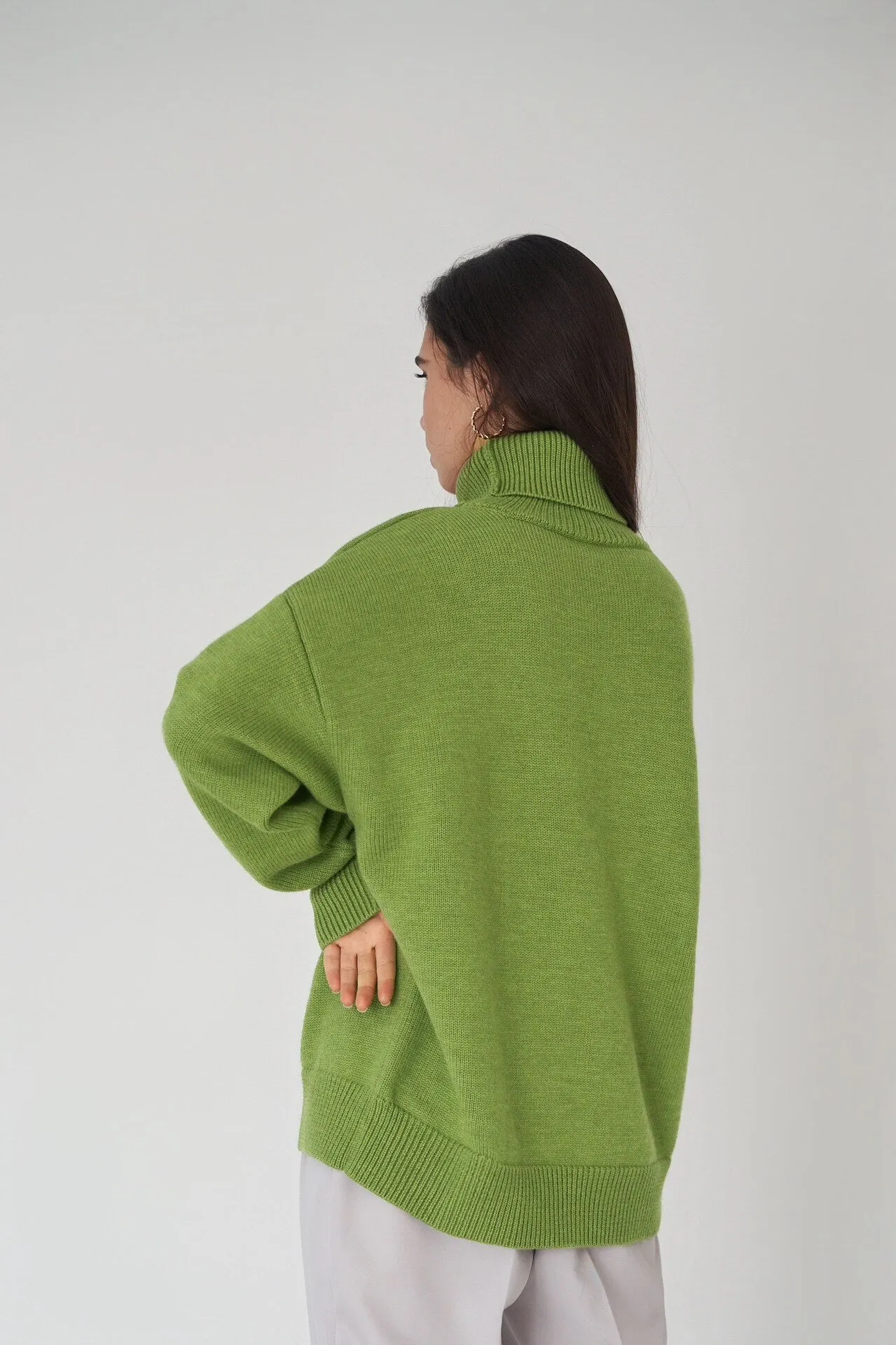 Oversized Women's Turtleneck Sweater